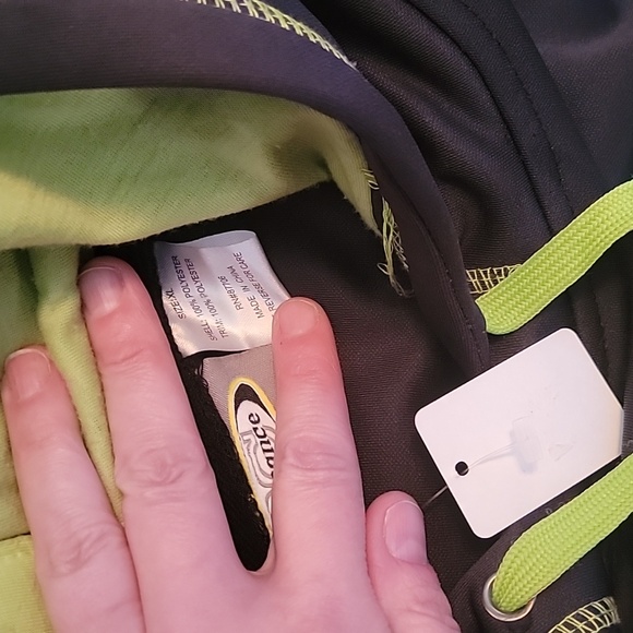 NWT DC Performance Hoodie - Picture 3 of 4